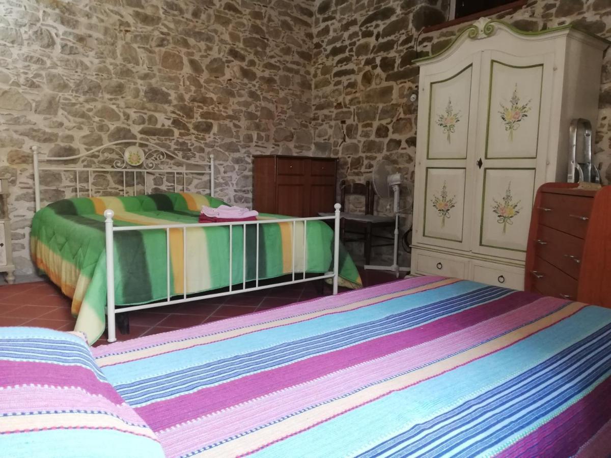 Stone House * Montalbano Elicona